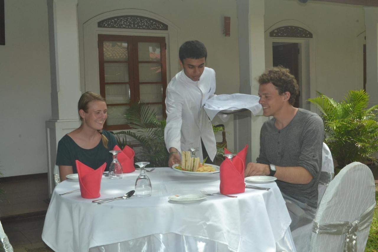 Rest House Matara Hotel Eksteriør billede