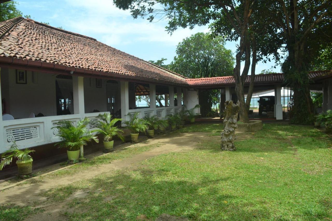 Rest House Matara Hotel Eksteriør billede