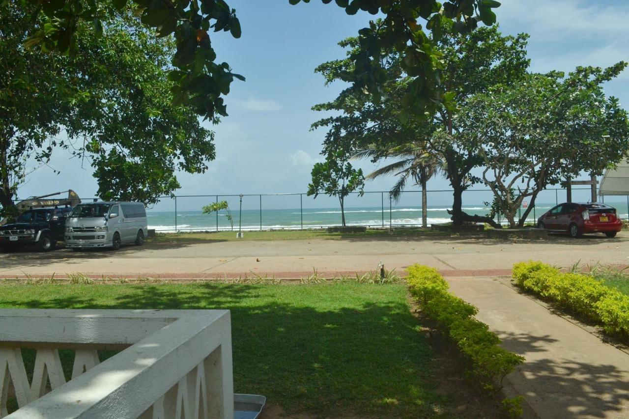 Rest House Matara Hotel Eksteriør billede